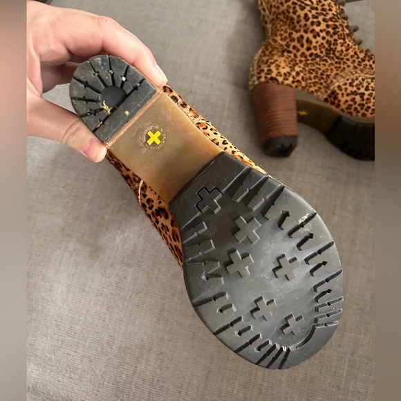 Rare Darcie Dr.Martens - Picture 9 of 14